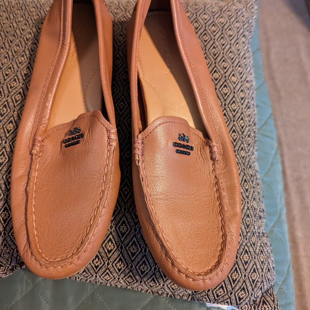 Coach Mary Lock Up driving loafers